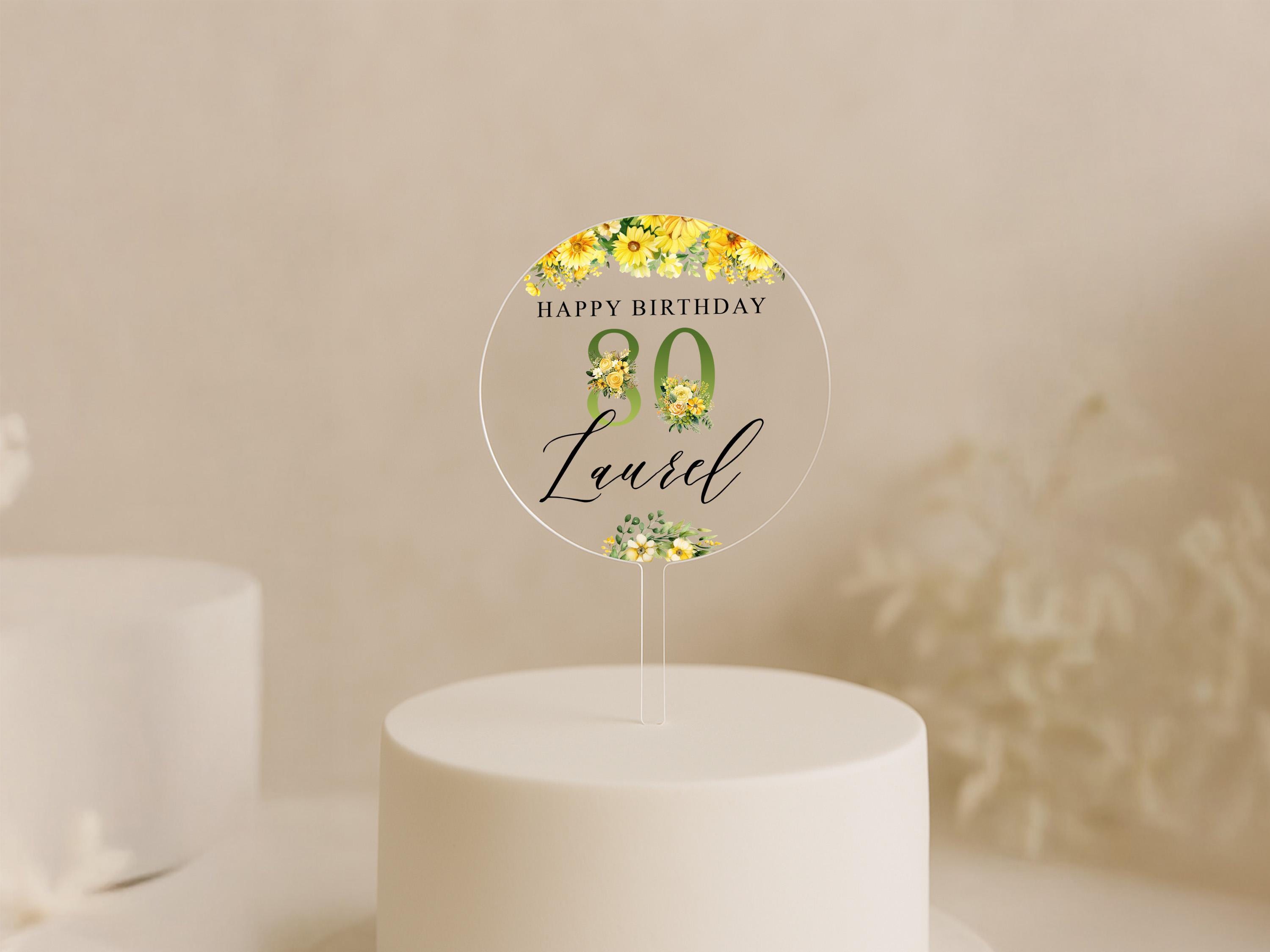 Round Cake Decoration with Yellow Flowers – Custom Birthday Sign