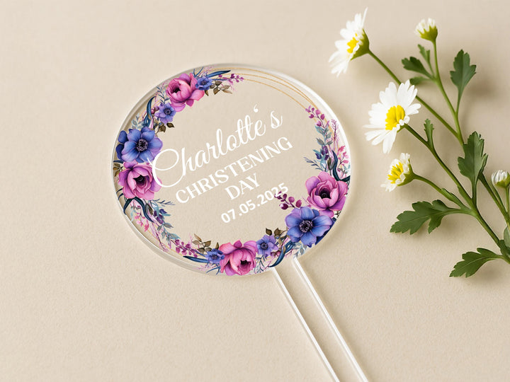 Personalised naming day topper with botanical circle design